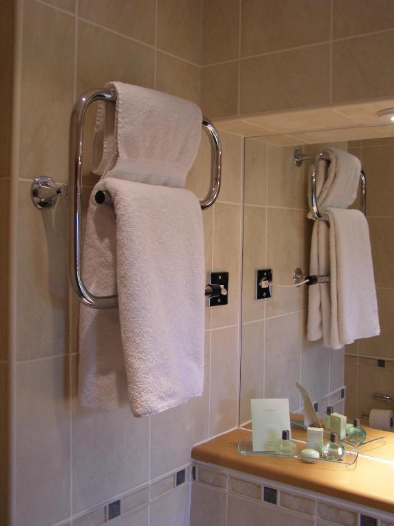 Hunters Lodge Hotel クルー 部屋 写真